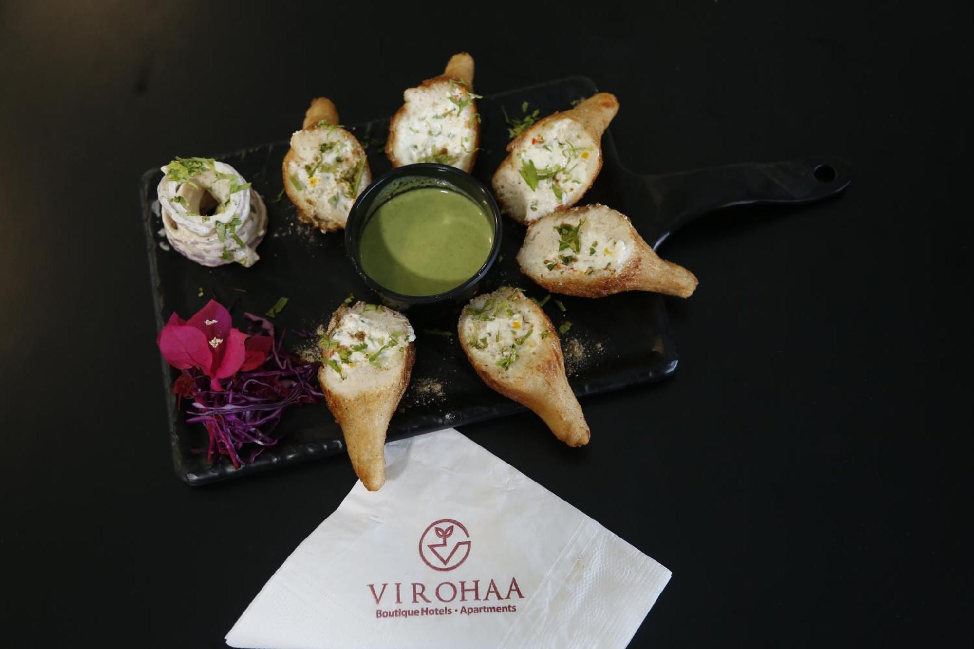 Virohaa Garden Hotel กาเซียบัด ภายนอก รูปภาพ